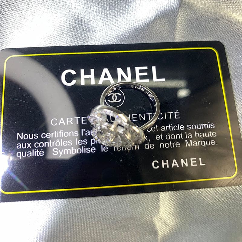 18K CC Fil De Camellia Ring