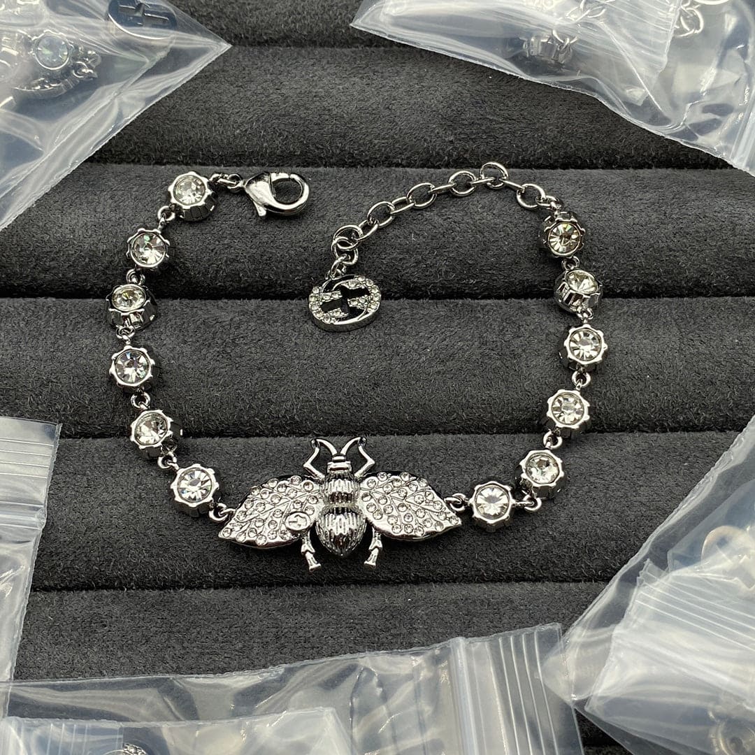 18K GG Interlocking G Bee Crystals Bracelet