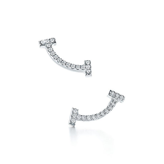 18K T Smile Diamonds Earrings