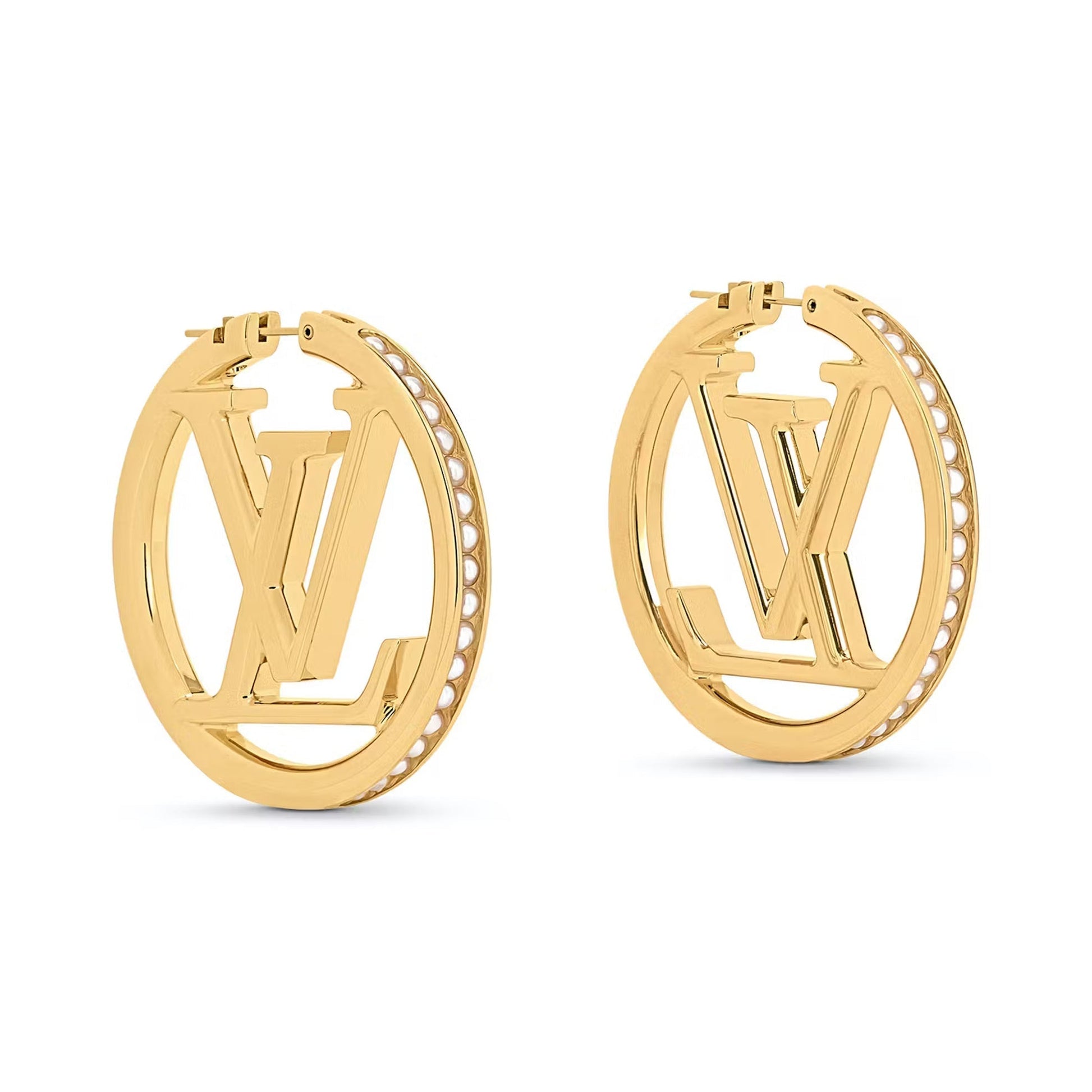 A pair of 18k gold Louis Louise Pearls Earrings featuring a circular design with the letters 'LV' in the center, encircled by small pearl embellishments.