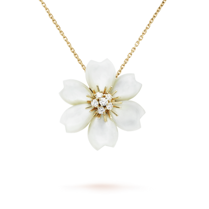 18K Van Cleef & Arpels Rose de No?l Necklace