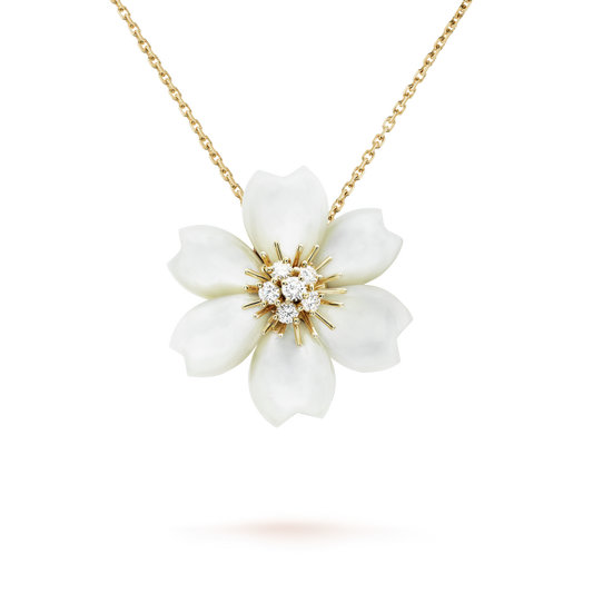 18K Van Cleef & Arpels Rose de No?l Necklace