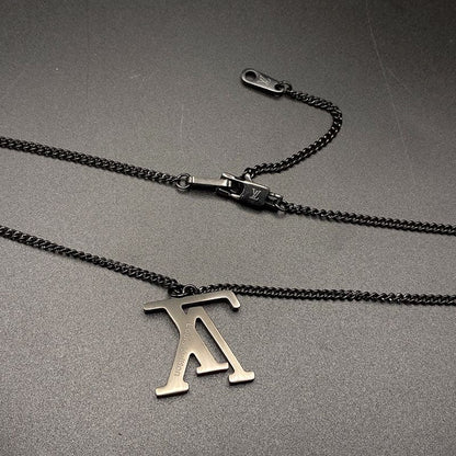 18K Louis Upside Down Necklace