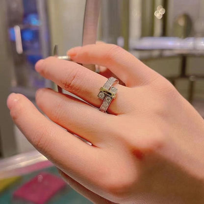 18K T Edge Bypass Ring