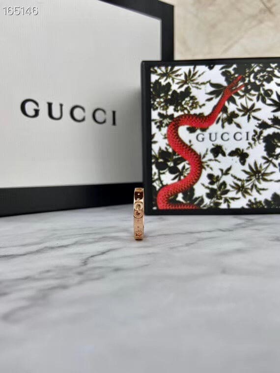 18K Double G Icon Yellow Gold Ring