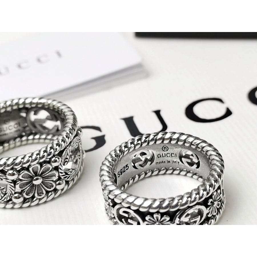 Double G Interlocking G Flowers Ring