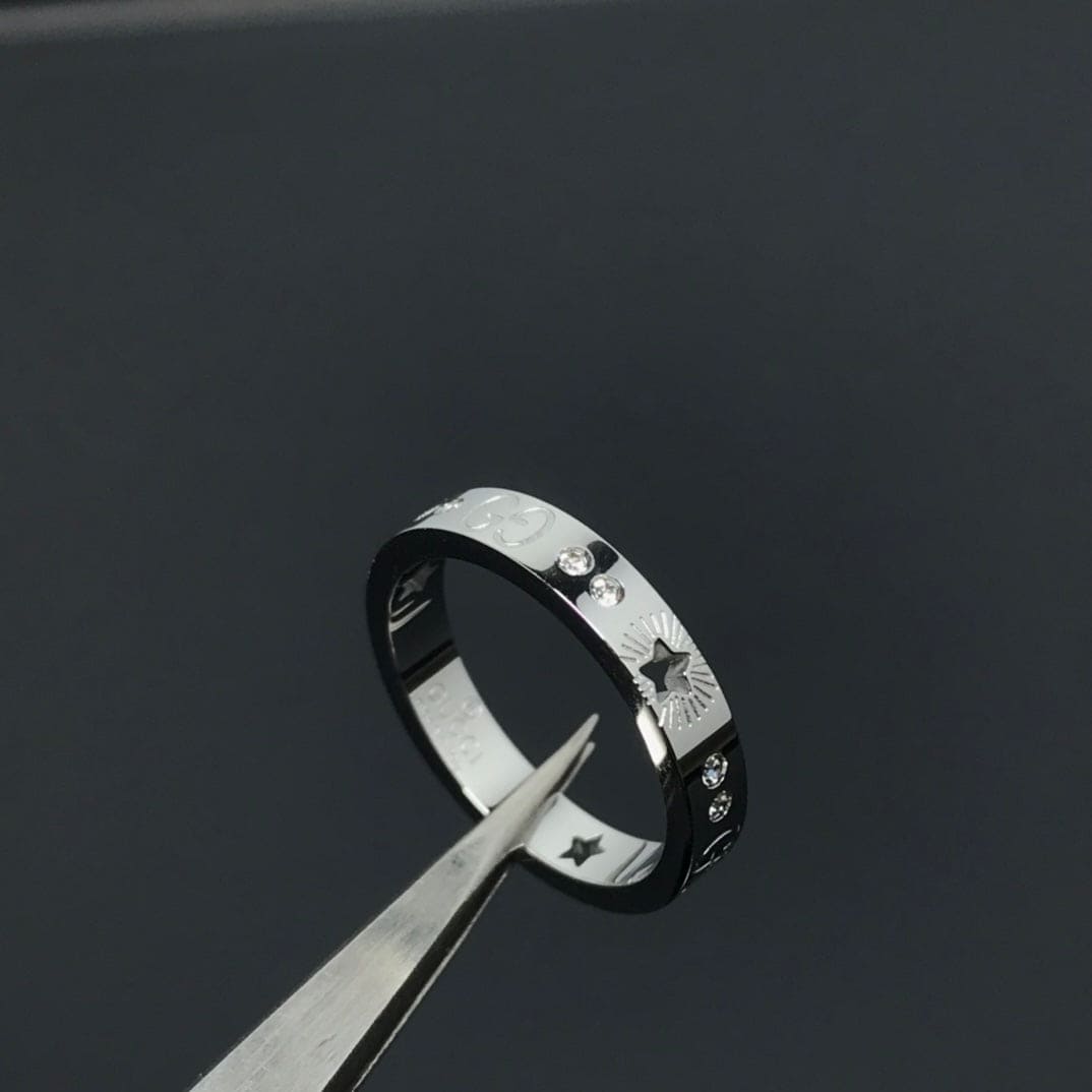 18K Double G Icon Diamonds White Gold Ring