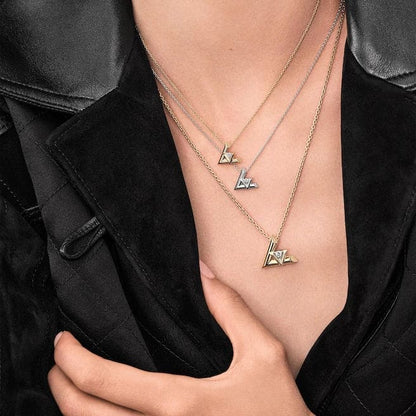 18K Louis Volt One Necklace