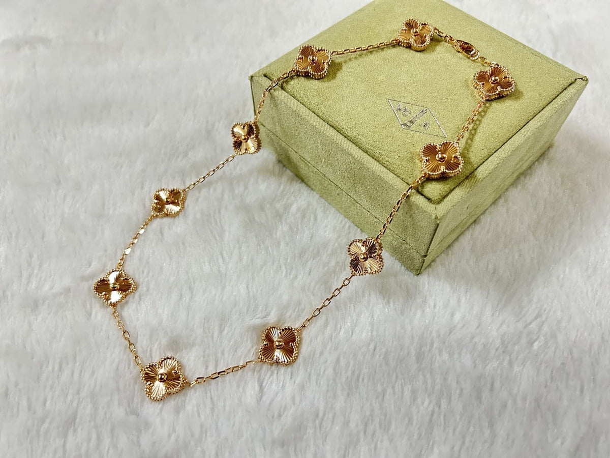 18K Vintage Alhambra 10 Motifs Necklace