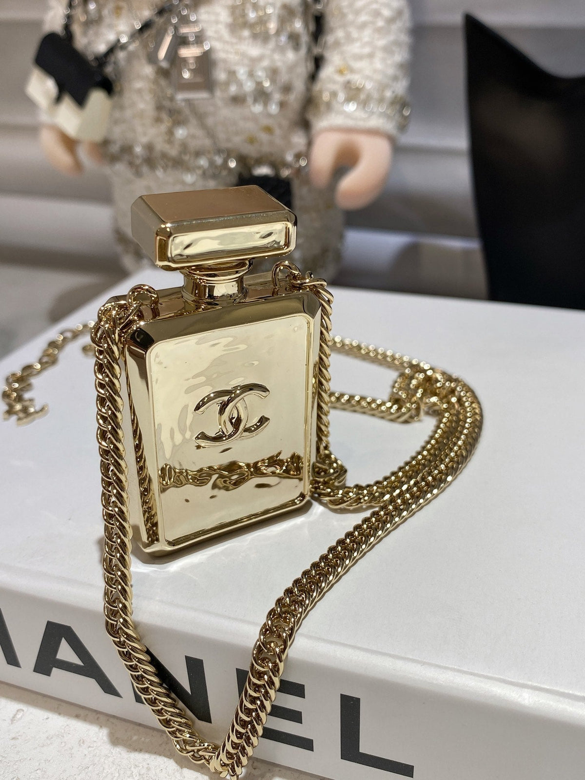 18K CC No.5 Perfume Pendant Vintage Necklace