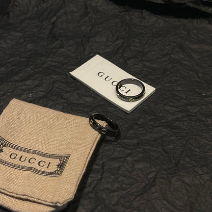 18K Double G Icon Black Corundum Ring