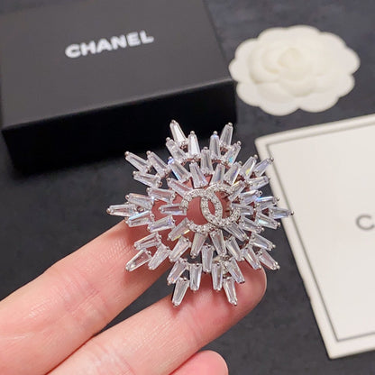 18K CC Snow Flower Brooch
