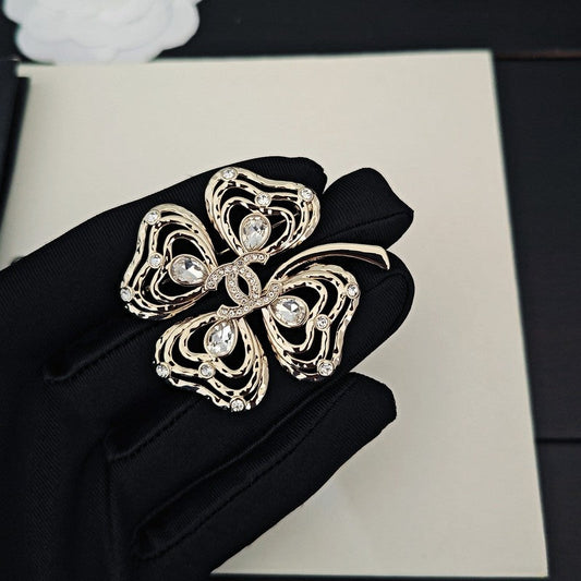 18K CC Clover Leaf Diamond Brooch