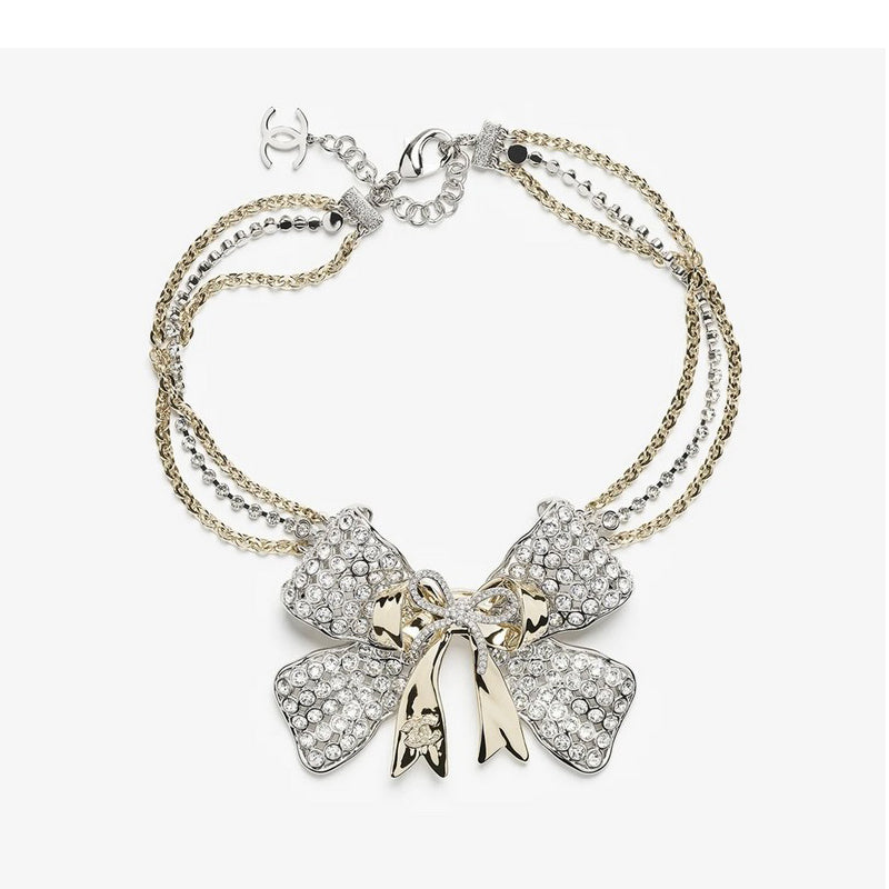 18K CC 25K Bow Tie Choker Necklace