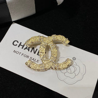 18K CC Diamond Gold Brooch