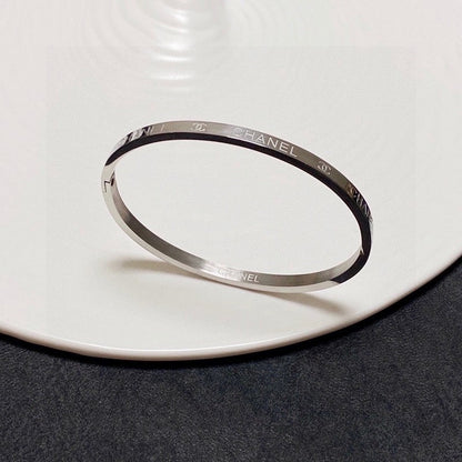 18K CC White Gold Bracelet