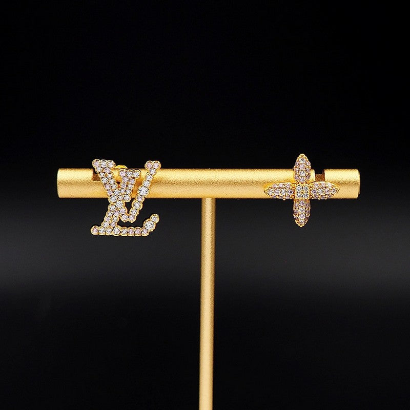 18K Louis Iconic Tresor Earrings
