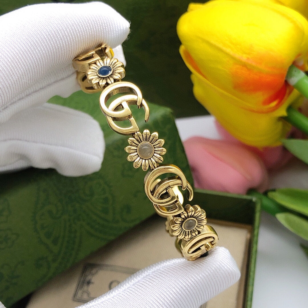 18K GG Flowers Open Cuff Bracelet