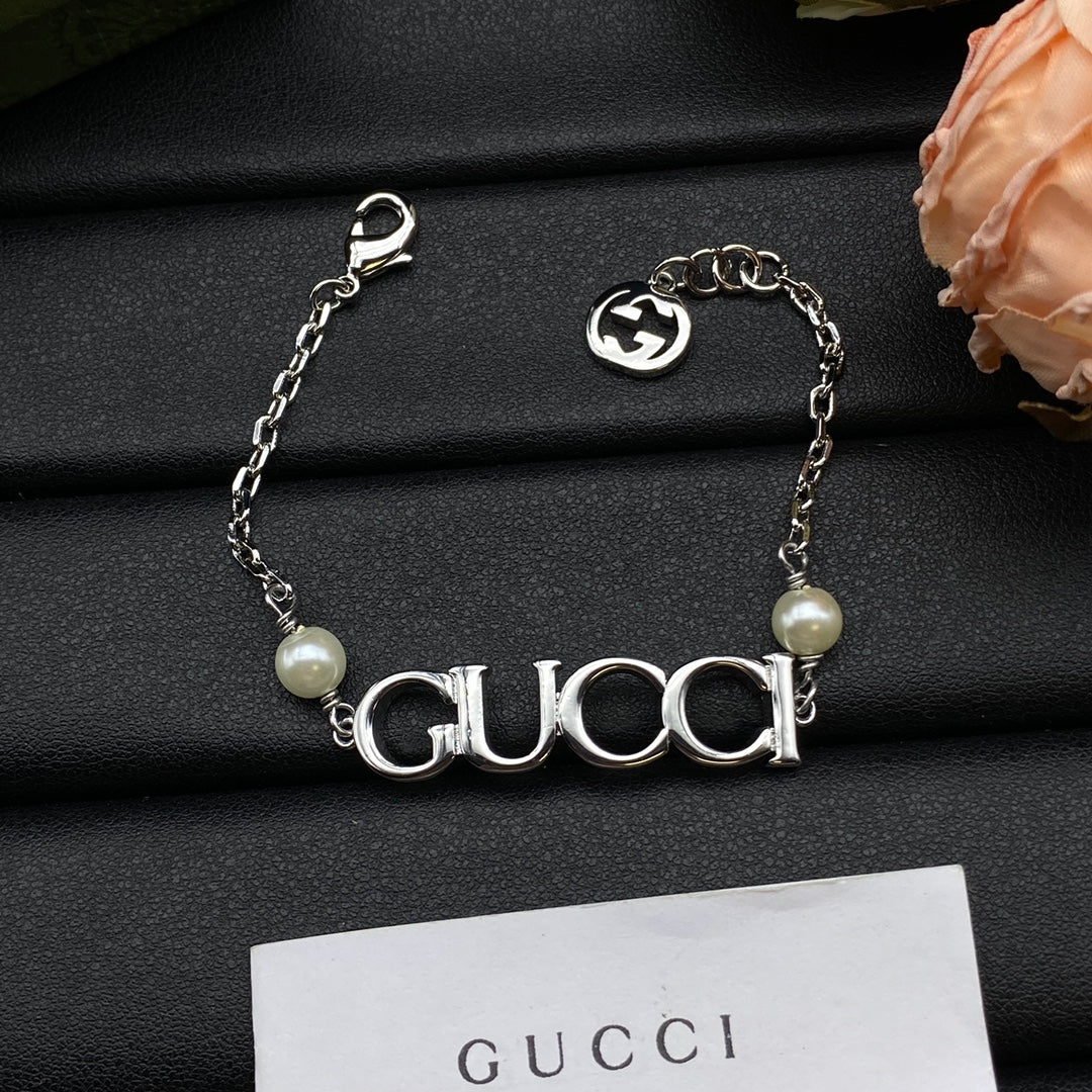 18K GG Letter Bracelet