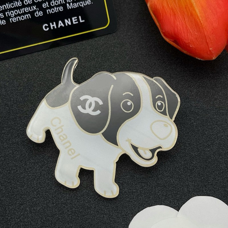 18K CC Dog Brooch
