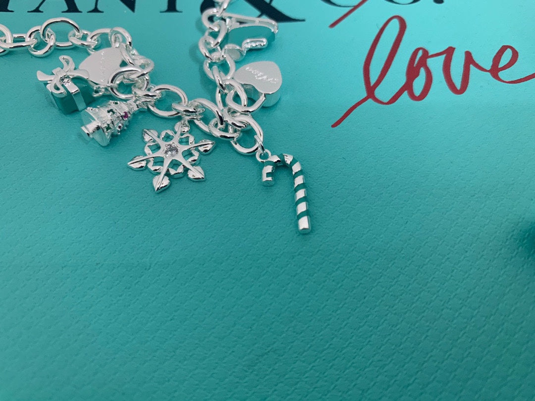 18K T Christmas Tag Bracelet