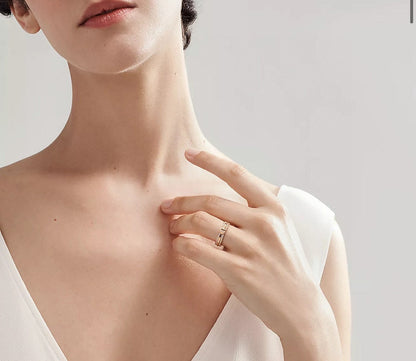 18K T Narrow Pave Diamond Ring