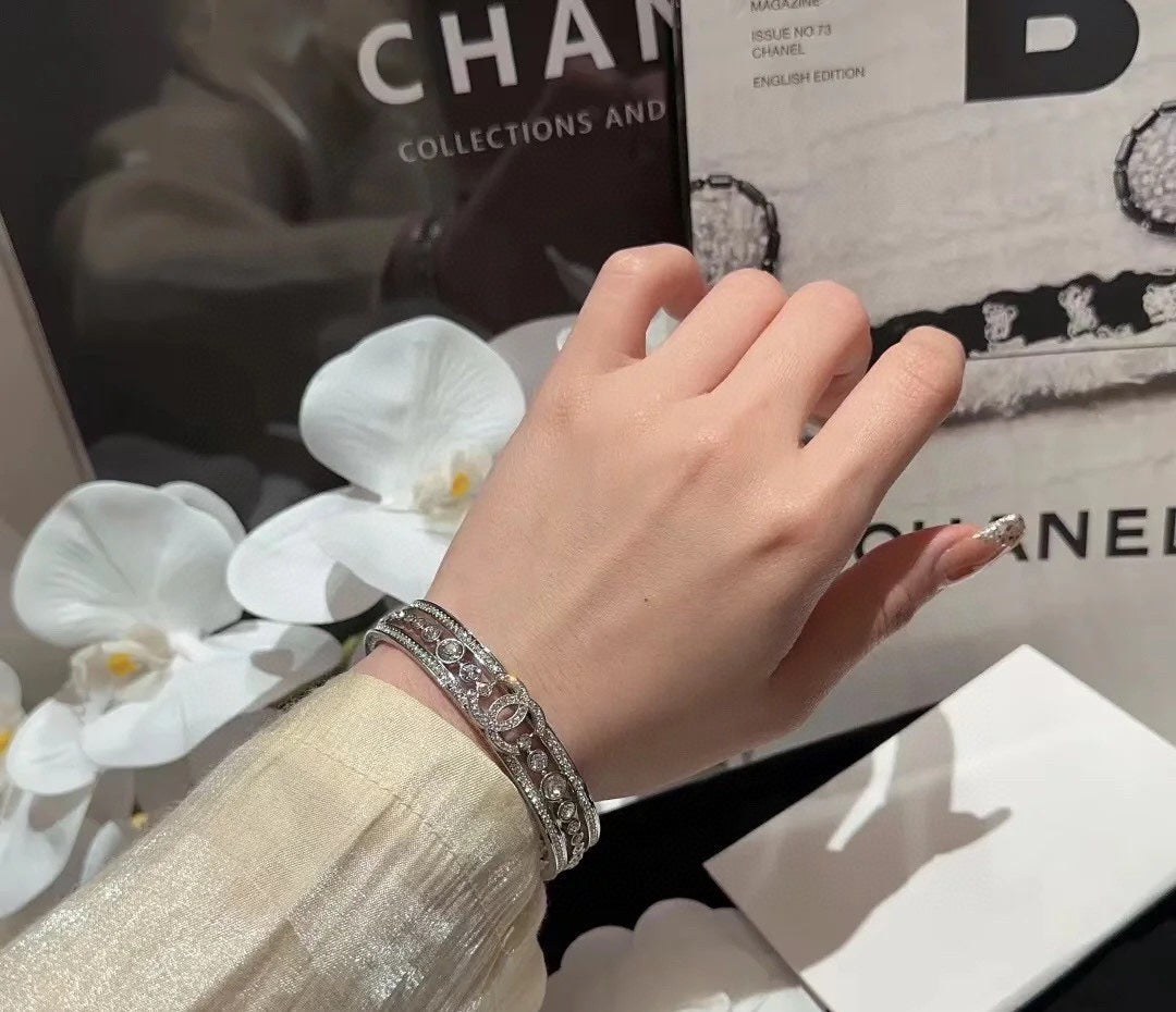 18K CC Cuff Crystals Open Bracelet