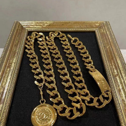 18K CC Gold Vintage Necklace