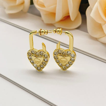 18K T Diamond Heart Earrings
