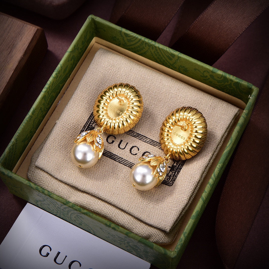 18K GG Pearl Earrings