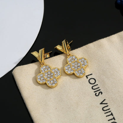 18K Louis Diamond Flower Earrings