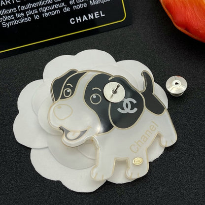 18K CC Dog Brooch
