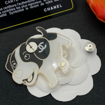 18K CC Dog Brooch