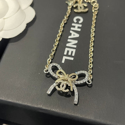 18K CC Bow Tie Chain Bracelet