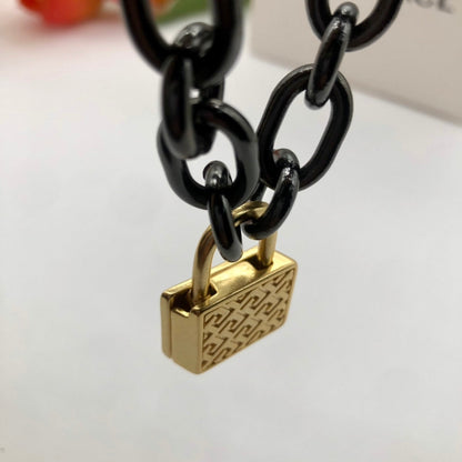 18K Ver Triomphe Chain Necklace